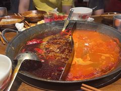 -萍姐火锅·公路夜市(武汉首店)