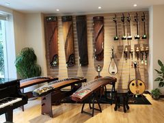 -柏斯音乐艺术中心·钢琴·吉他(上音店)