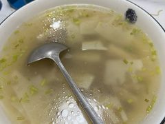 -山里饭店(贵安店)