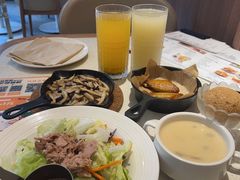 -必胜客(阿罗海店)