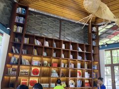 -蚝堡·生蚝海鲜烧烤物种起源•海肠捞饭(刘公岛店)