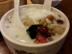 -海口骑楼小吃街