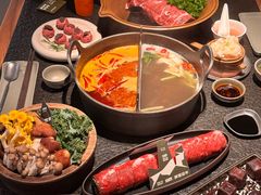 -三出山火锅(南京万象天地店)