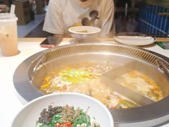 -吃城都·鱼蛙火锅(西玉龙街店)