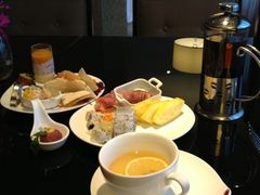 下午茶-上海佘山茂御臻品之选酒店(原佘山艾美酒店)