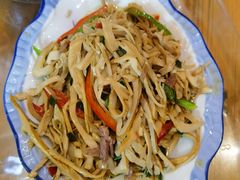 -途中饭店(开化店)