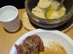 -关东小磨东北菜(上海长风大悦城店)