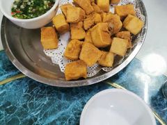 -广客美食坊(丹霞山店)