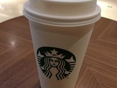 -星巴克(静安嘉里中心B2店)