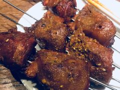 -喝丢一只鞋辣炒海鲜小烧烤(三八广场店)
