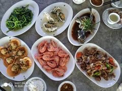 -四川小胡子海鲜(丁村万人海鲜广场店)