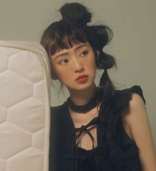 -罗亚帝造型