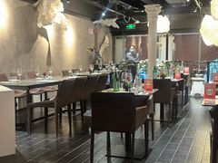 -LESCEDARS Brasserie Bistro香柏树