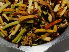 干锅牛蛙-馋嘴蛙火锅