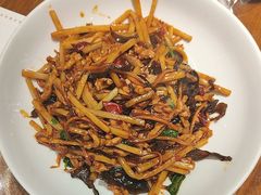-小桃红·东北菜·春饼烤鸭(南阳湖街店)