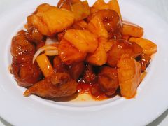 海鲜菠萝咕咾肉-老广酒楼(樱花店)