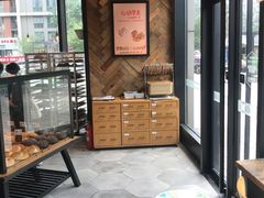 面包甜点陈列柜-原麦山丘(望京小街店)