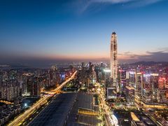 -平安金融中心云际观光层