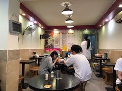 大堂-卓粤拉肠(红庙店)