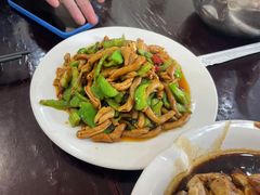 -余杨鸭鸭餐厅