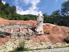 -九鼎铁刹山风景区