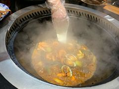 -锅来乐地锅鸡(安亭店)