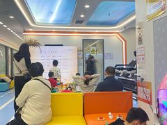 -极橙儿童齿科矫正中心(奥城店)