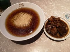 -松鹤面馆·古法焖肉面(观前店)