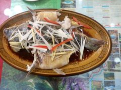 -乡土特色.冷锅鱼.牦牛肉汤锅