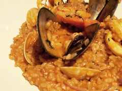 -港丽餐厅(高德置地店)