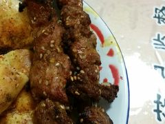 -老钟家烤羊排·敦伊阁清真餐厅胡羊焖饼