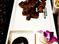 -HIHE Bistro·Oyster Bar(华熙live店)