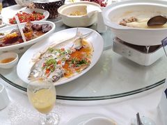 -九尊食上(生态园林酒店)