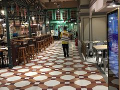 大堂-大食代美食广场(上海中心店)