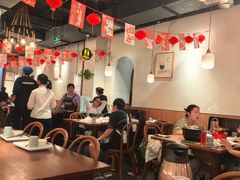 -乔街深夜食堂·小龙虾·高压锅生蚝(杭州总店)