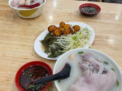 -雷祖芳老妈蹄花店