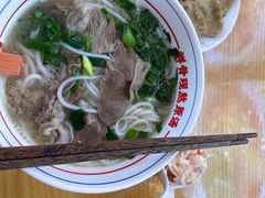 -小椒羊.羊肉粉 龙虾 羊肉串(新地旗舰店)