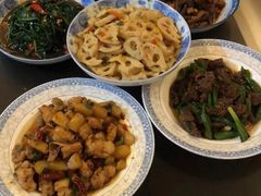 -天鹅到家·保姆月嫂育儿嫂(蔚蓝海岸店)
