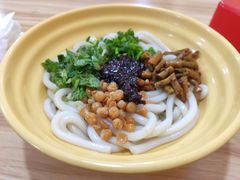 -吴佳拌米粉(川大店)