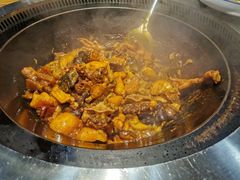 -山河屯铁锅炖(哈西站店)