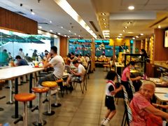 用餐区-麦当劳(宜安广场店)