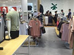 -hotwind热风(丽影广场店)