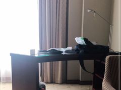 -汕尾巴黎半岛酒店