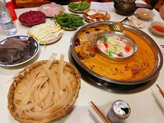 -岗上渣渣老火锅(上大田湾店)