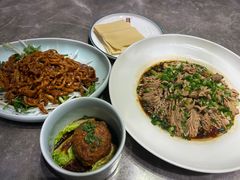 -闫府私房菜·老字号(恒隆店)