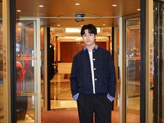 -深圳富苑皇冠假日套房酒店