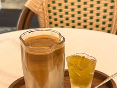 红豆沙冰拿铁-Line 咖啡(石厦花园店)