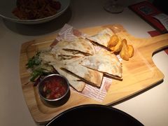 -阿妮叶李(光谷世界城店)