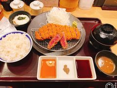 -牛カツ京都勝牛(河原町蛸薬師店)