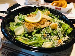 -The Habit Burger Grill 哈比特汉堡(复兴soho店)